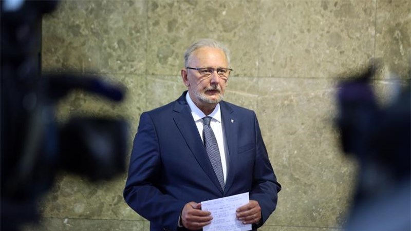Božinović: Nošenje maski propisano za djelatnike u ugostiteljstvu